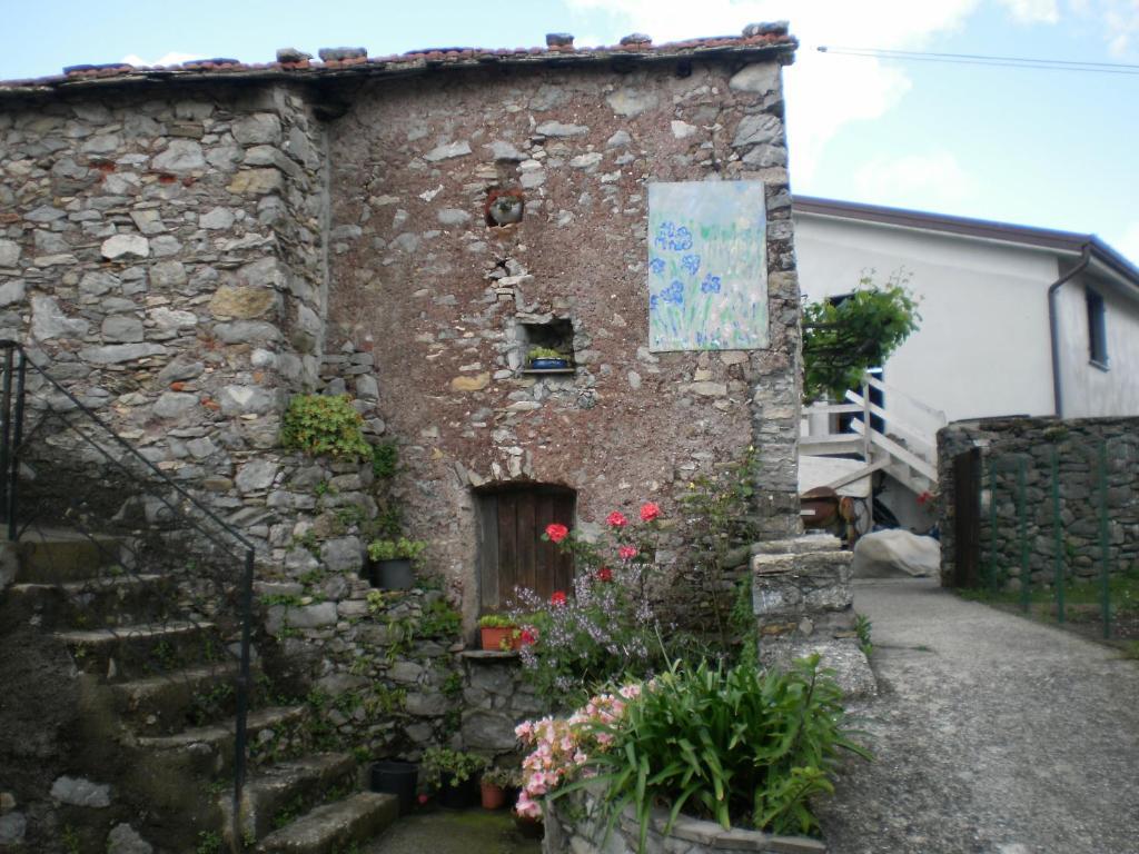 Hotel Paese Corvara Beverino Habitación foto